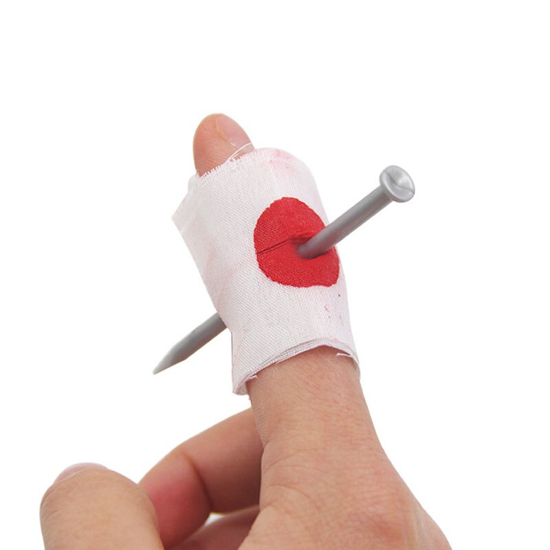 Fake-Nail-Through-Finger-Prank-Toy-para-Crian-as-Novidade-Magic-Friend-Halloween-Assalto-Trick-Joke