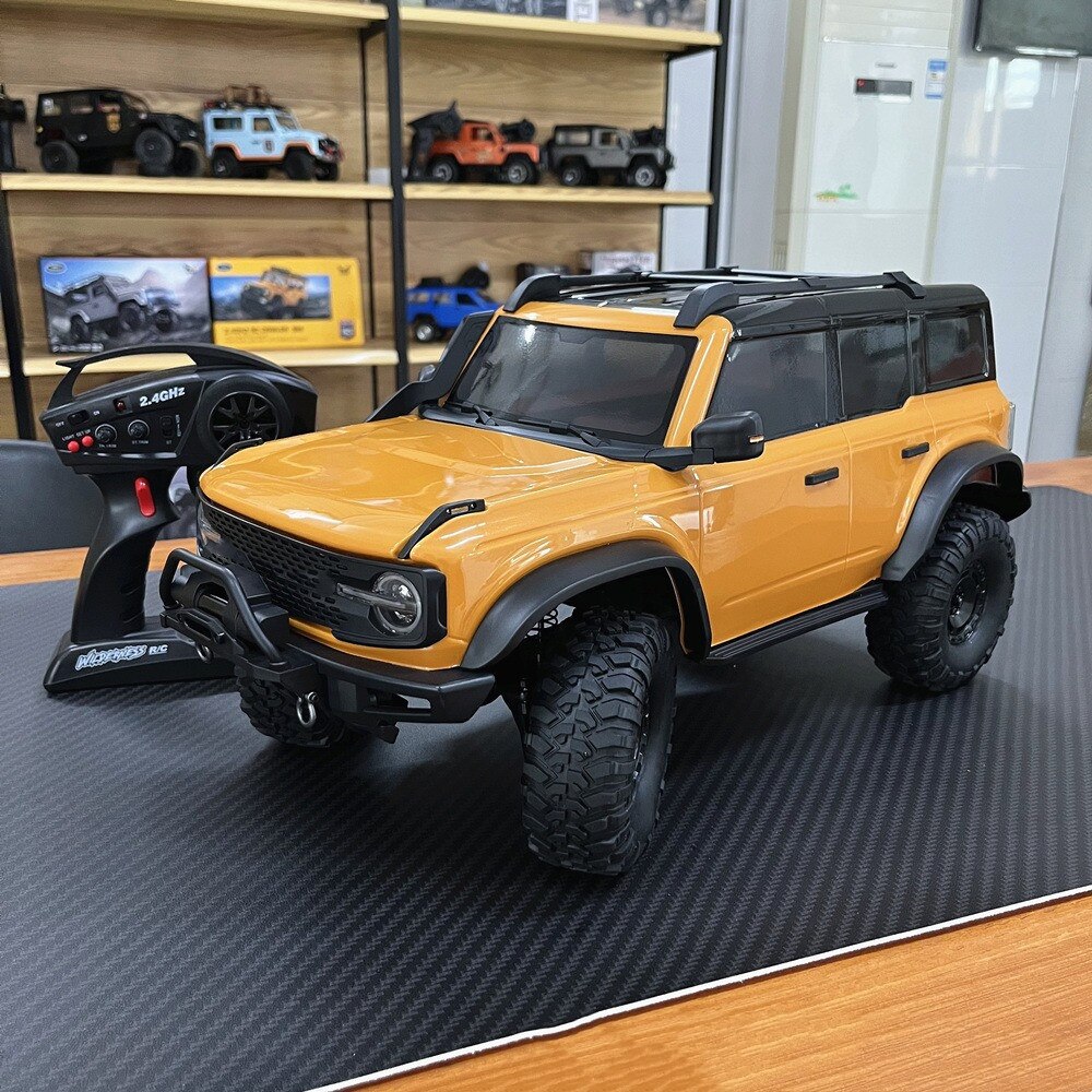 Huangbo-Carro-de-brinquedo-el-trico-de-controle-remoto-tra-o-nas-quatro-rodas-carro-de