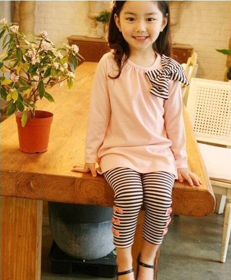 Top-com-arco-e-leggings-listradas-para-meninas-conjuntos-de-roupas-infantis-roupas-infantis-varejo-e-4